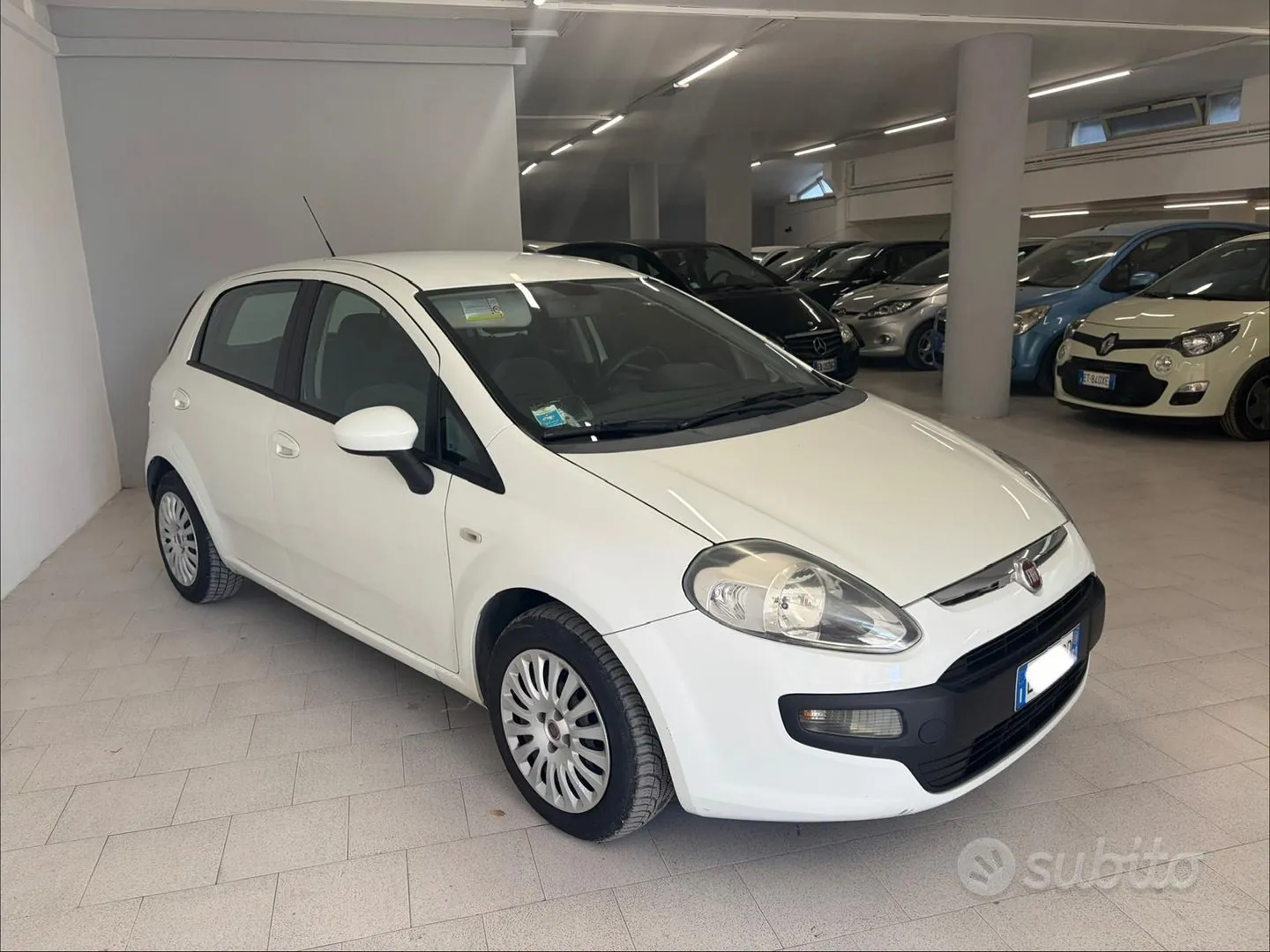 Fiat Punto Evo 2010 photo 3