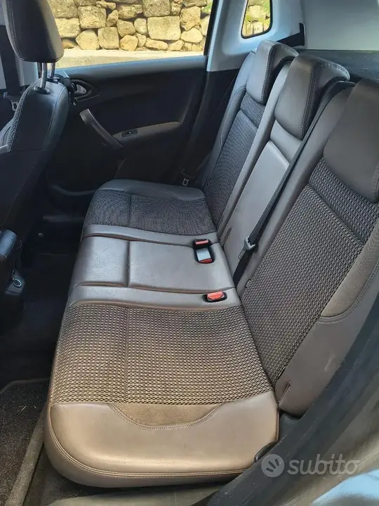 Peugeot 2008 2014 photo 5