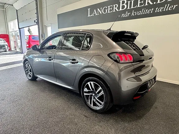 Peugeot 208 2022 photo 3