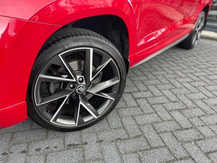 Skoda Karoq 2020 photo 2