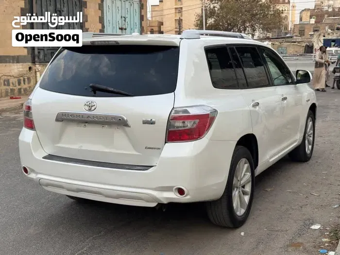 Toyota Highlander 2010 photo 4