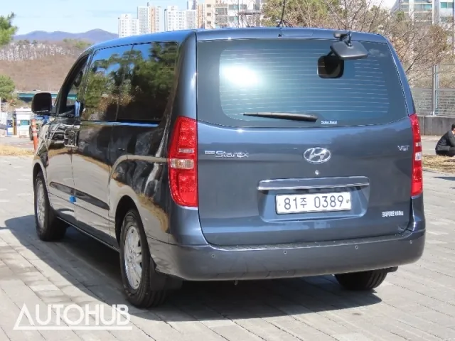 Hyundai Starex 2018 photo 4