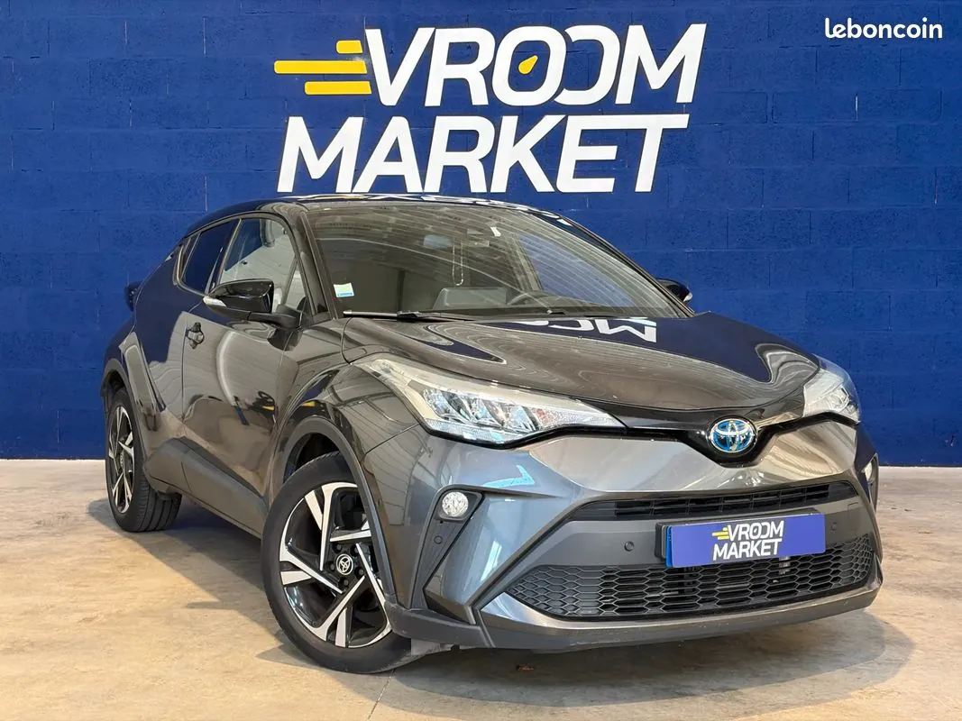 Toyota C-Hr 2023 photo 2