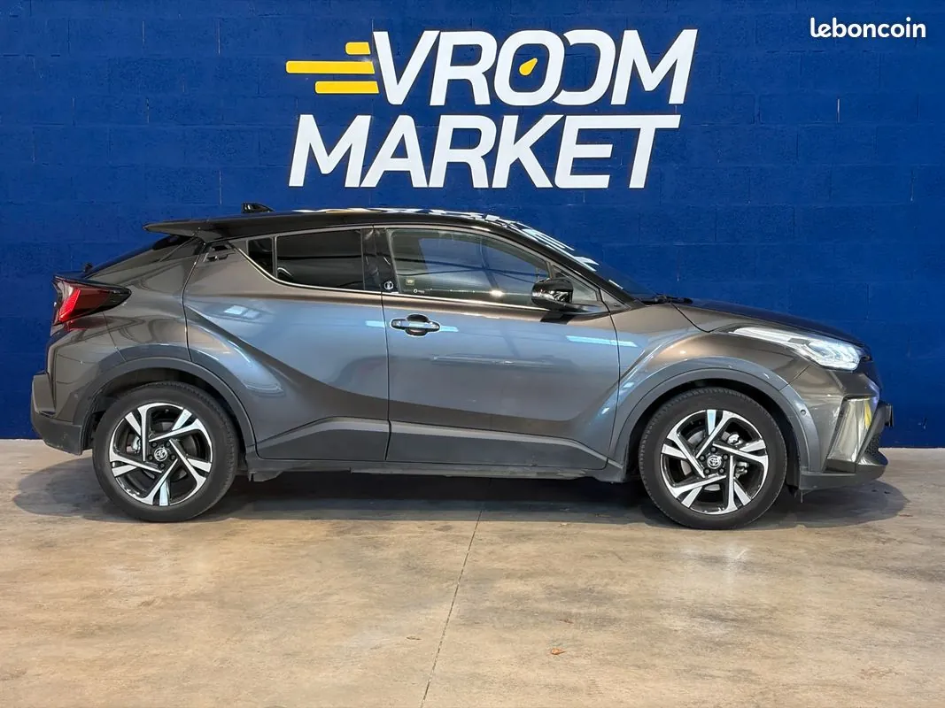 Toyota C-Hr 2023 photo 4