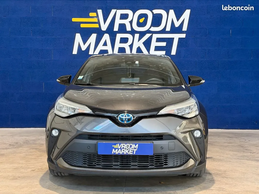 Toyota C-Hr 2023 photo 3