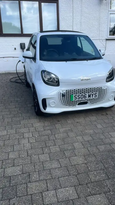 Smart Fortwo 2022 photo 3