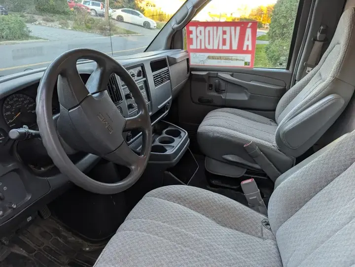 GMC Savana 2005 photo 5