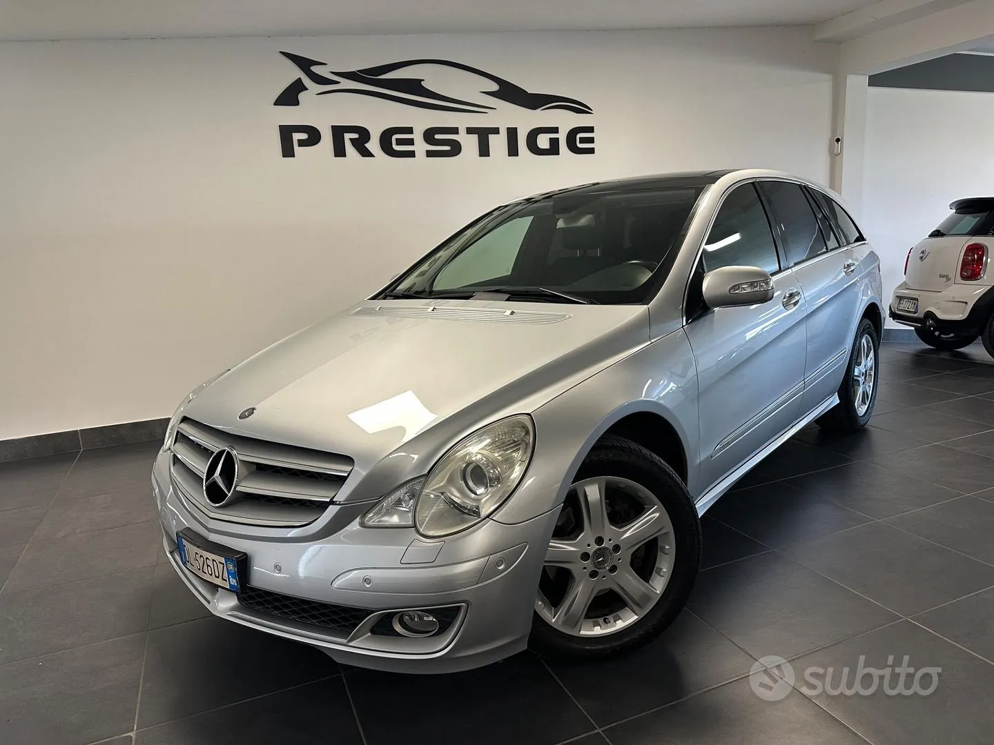 Mercedes-Benz R-Class