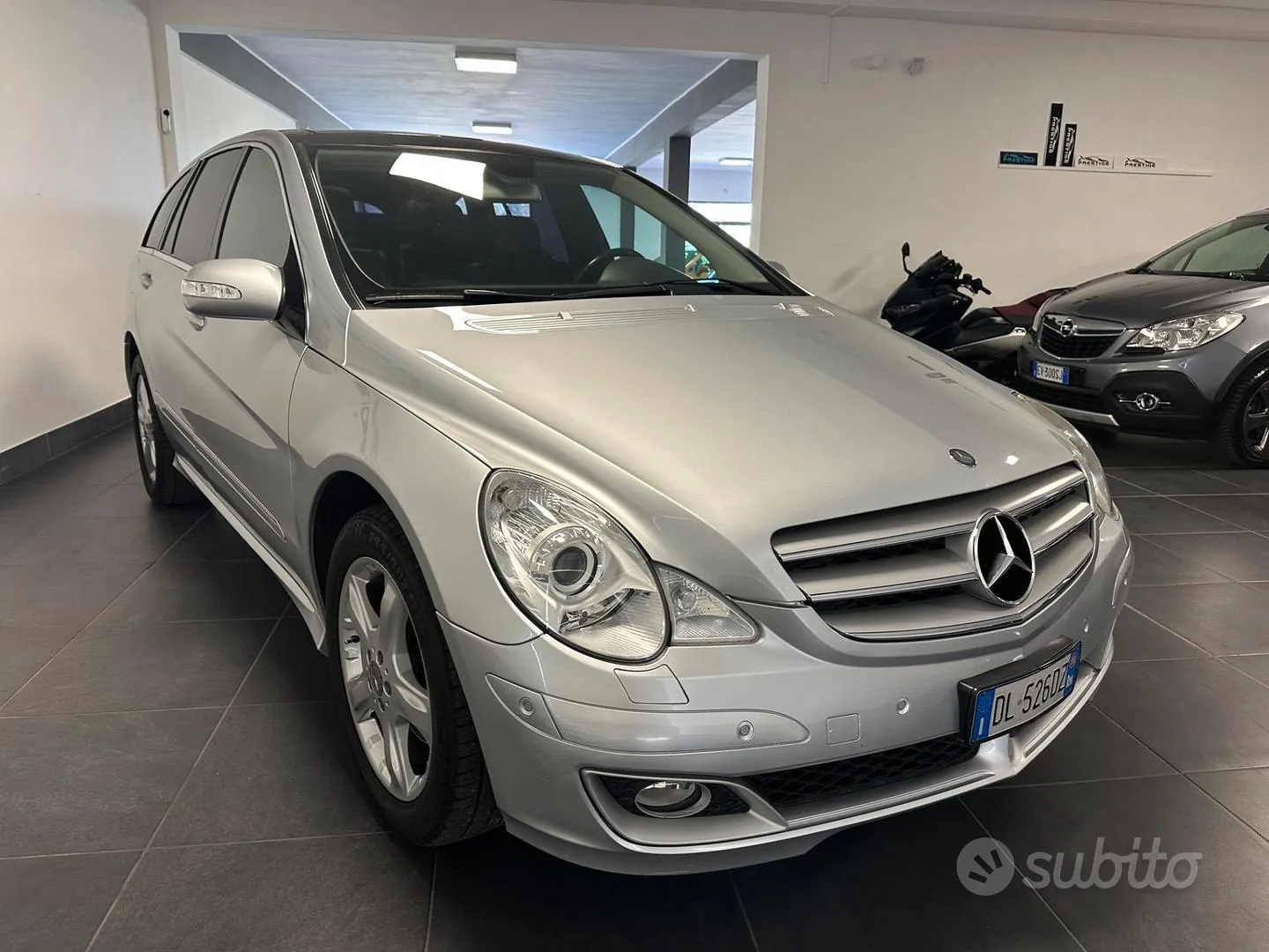 Mercedes-Benz R-Class 2007 photo 4
