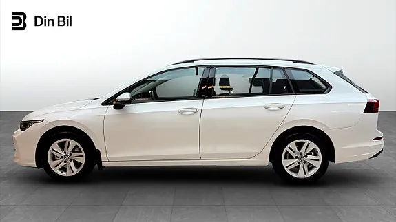 Volkswagen Golf I 2026 photo 2