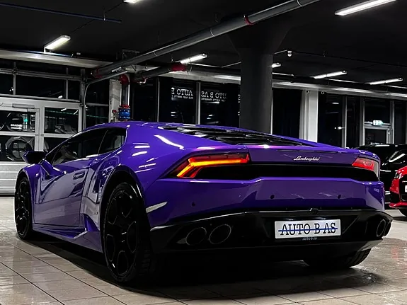 Lamborghini Huracan 2015 photo 3