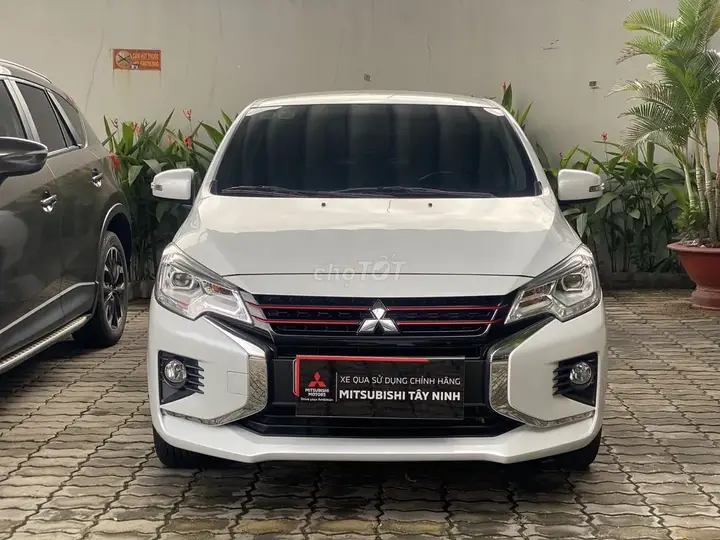Mitsubishi Attrage 2025 photo 3