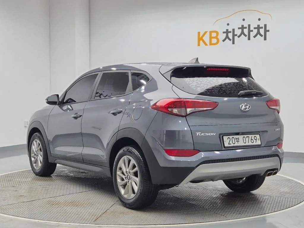 Hyundai Grandeur 2017 photo 2