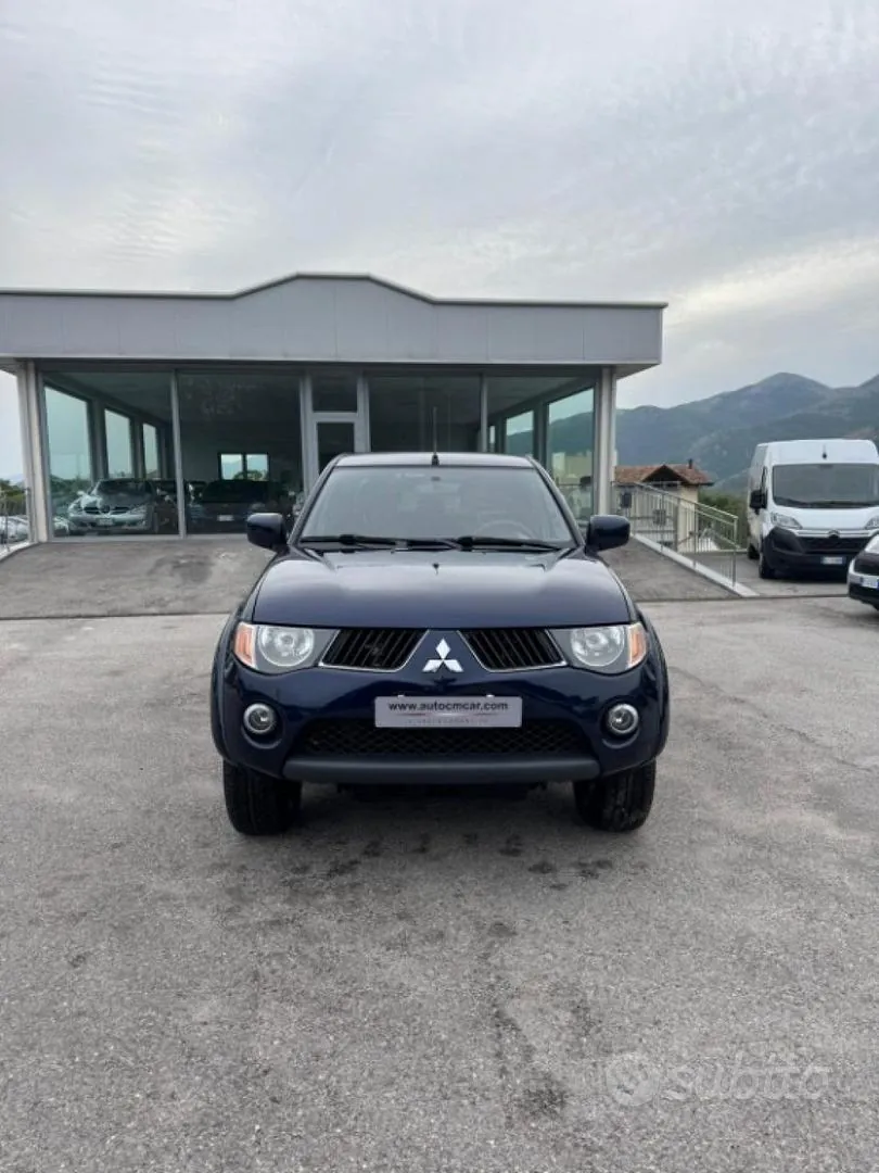 Mitsubishi L200