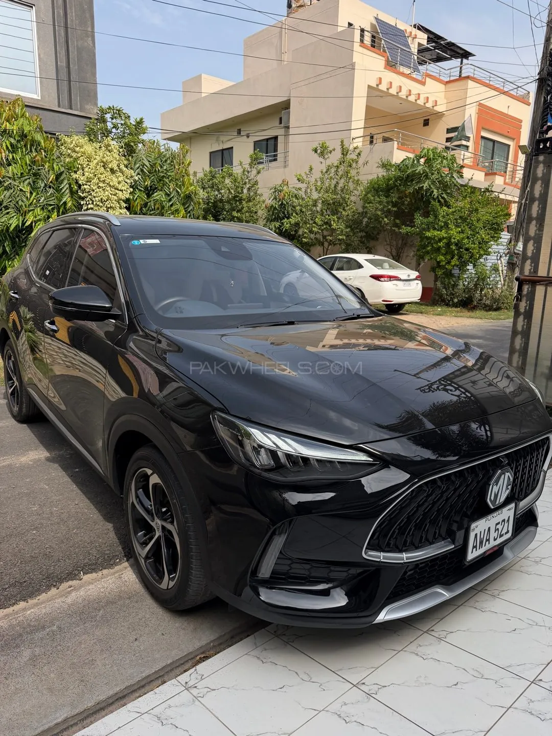 MG Hs