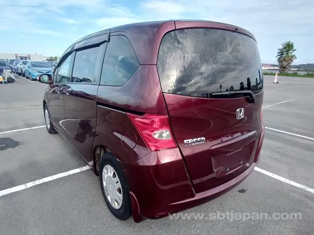 Honda Freed G 2009 photo 3