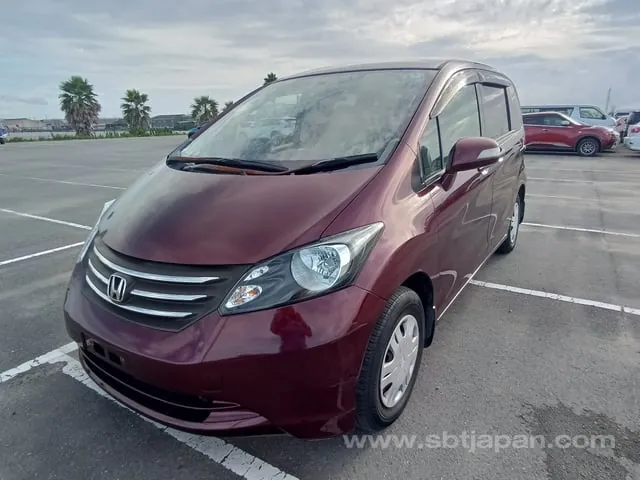 Honda Freed G 2009 photo 2