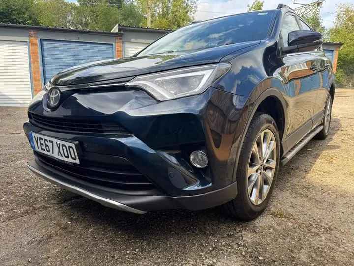 Toyota Rav4 2017 photo 5