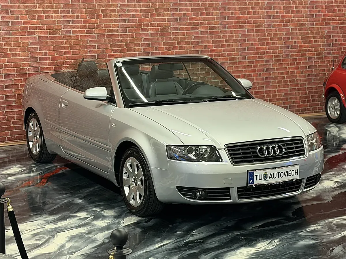 Audi A4 2003 photo 3