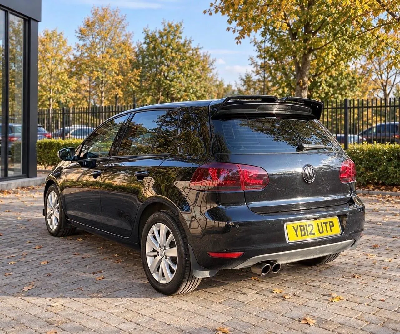 Volkswagen Golf 2012 photo 4