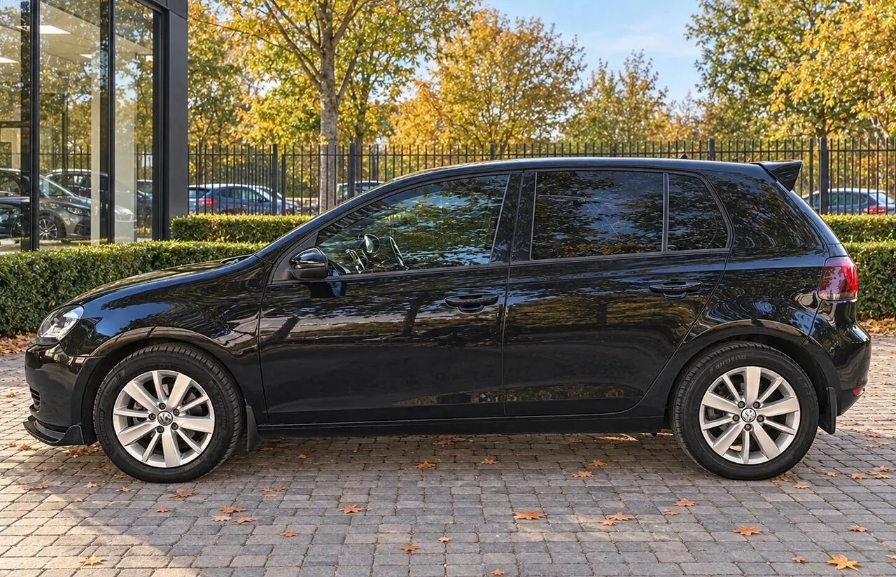Volkswagen Golf 2012 photo 5