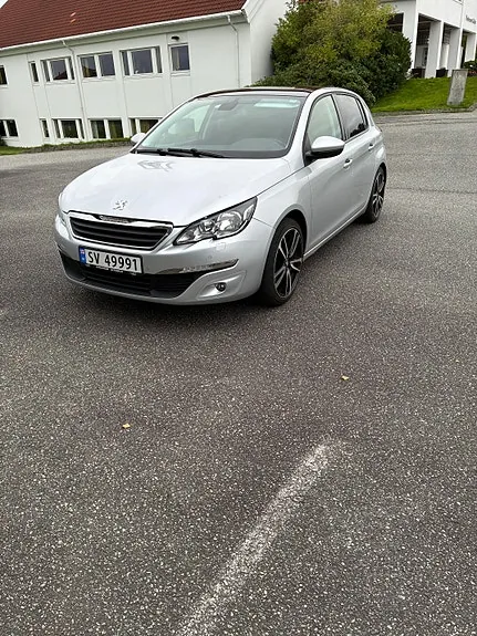 Peugeot 308 2014 photo 2