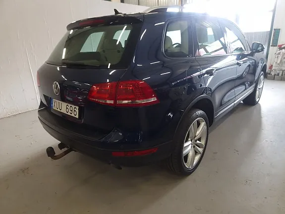 Volkswagen Touareg 2013 photo 3