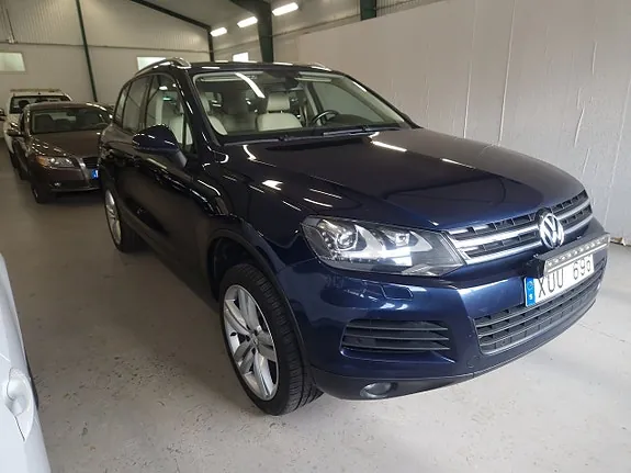 Volkswagen Touareg 2013 photo 2