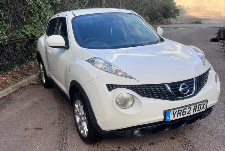Nissan Juke 2012 photo 3