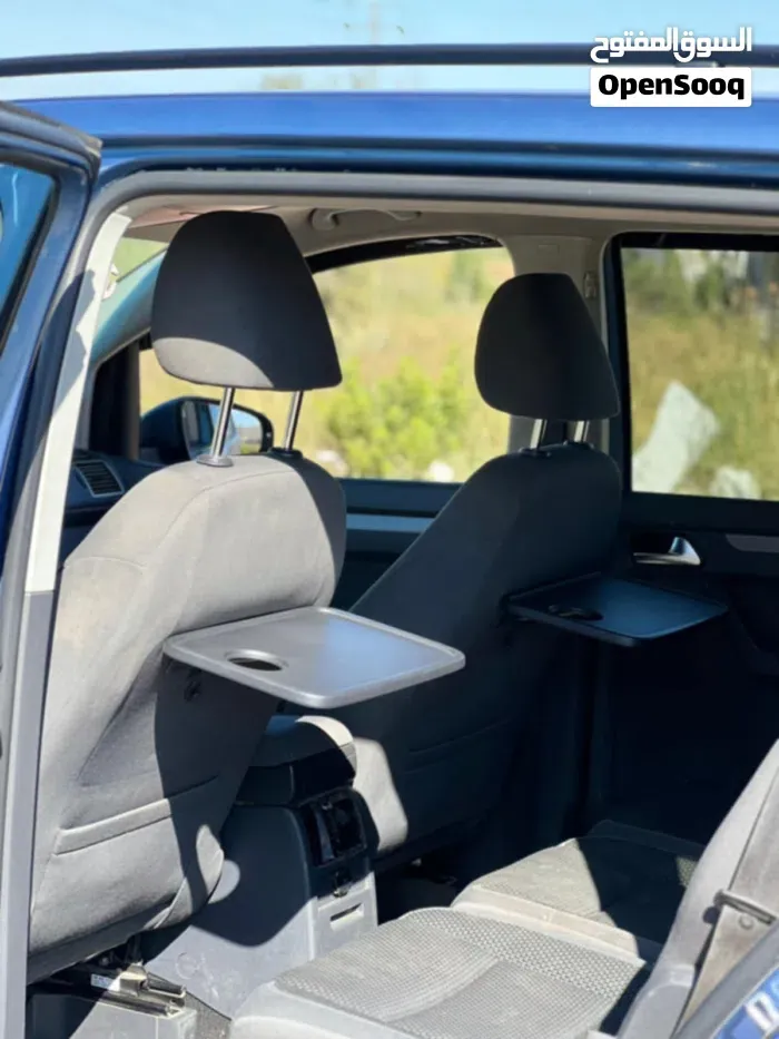 Volkswagen Touran 2012 photo 4