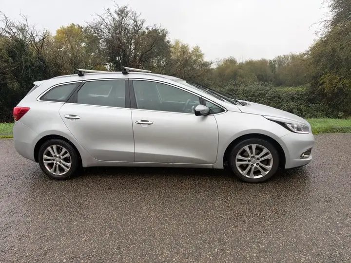 Kia Ceed 2014 photo 2