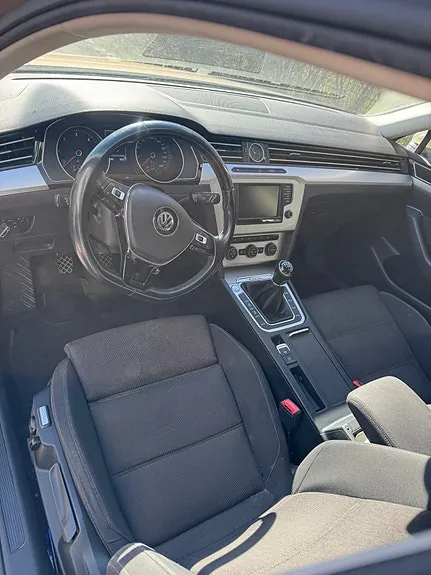 Volkswagen Passat 2017 photo 5