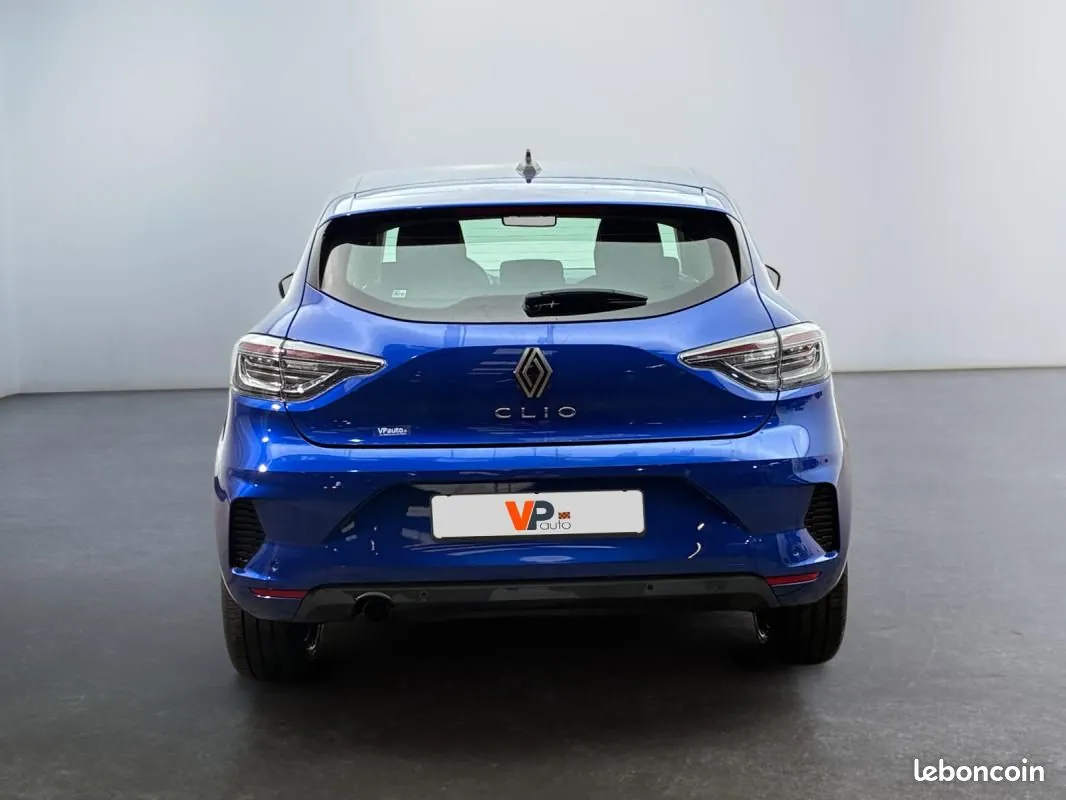Renault Clio 2025 photo 3
