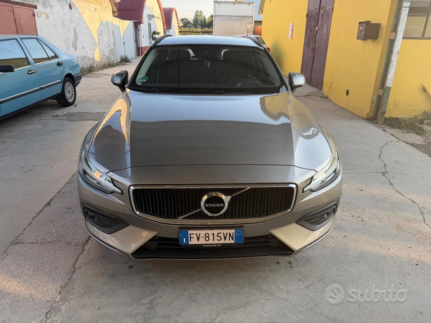 Volvo V60 2019 photo 2