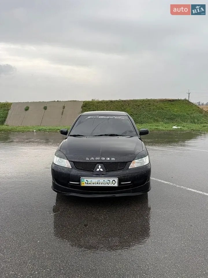Mitsubishi Lancer