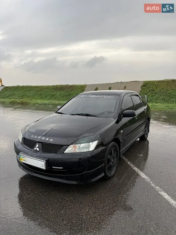 Mitsubishi Lancer 2006 photo 2