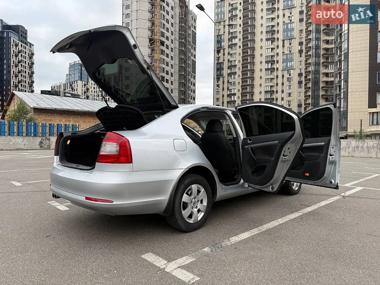 Skoda Octavia 2012 photo 5