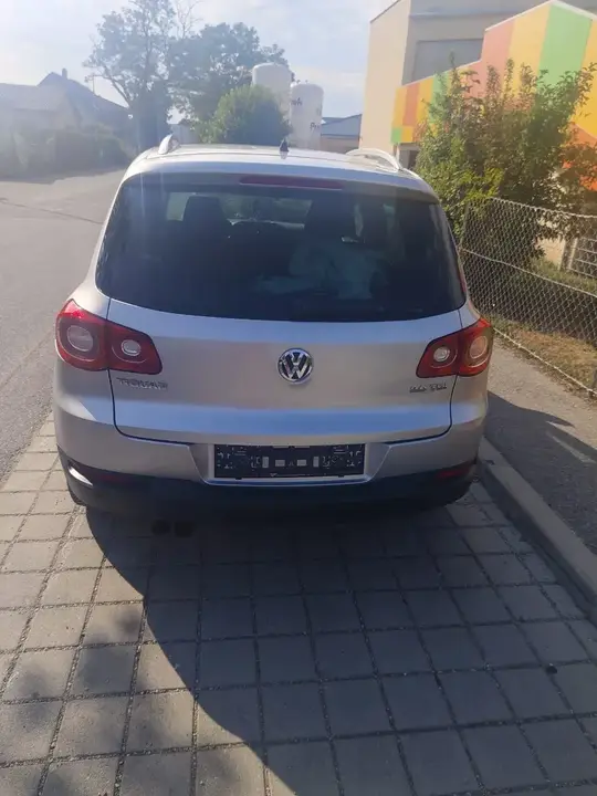 Volkswagen Tiguan 2009 photo 3