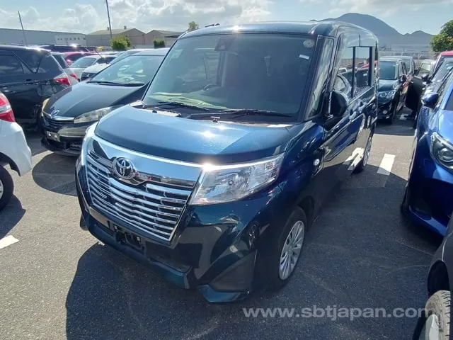 Toyota Roomy X 2018 photo 2