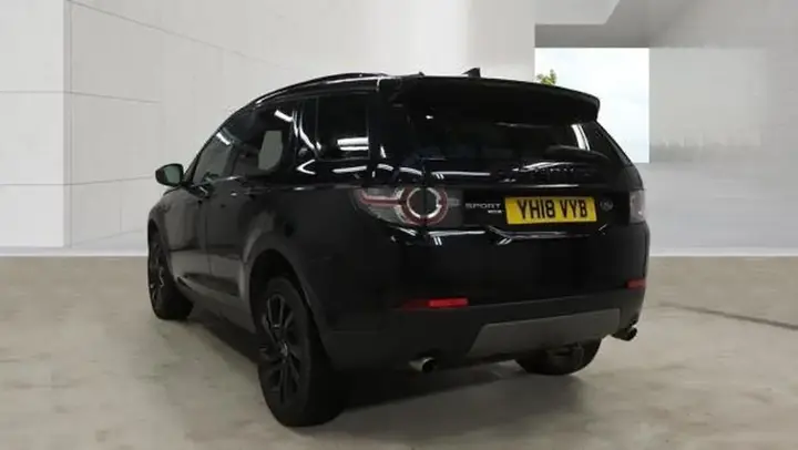Land Rover Discovery Sport 2018 photo 4