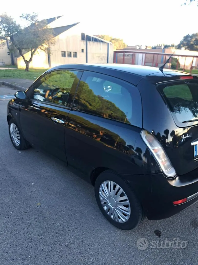 Lancia Ypsilon 2008 photo 3
