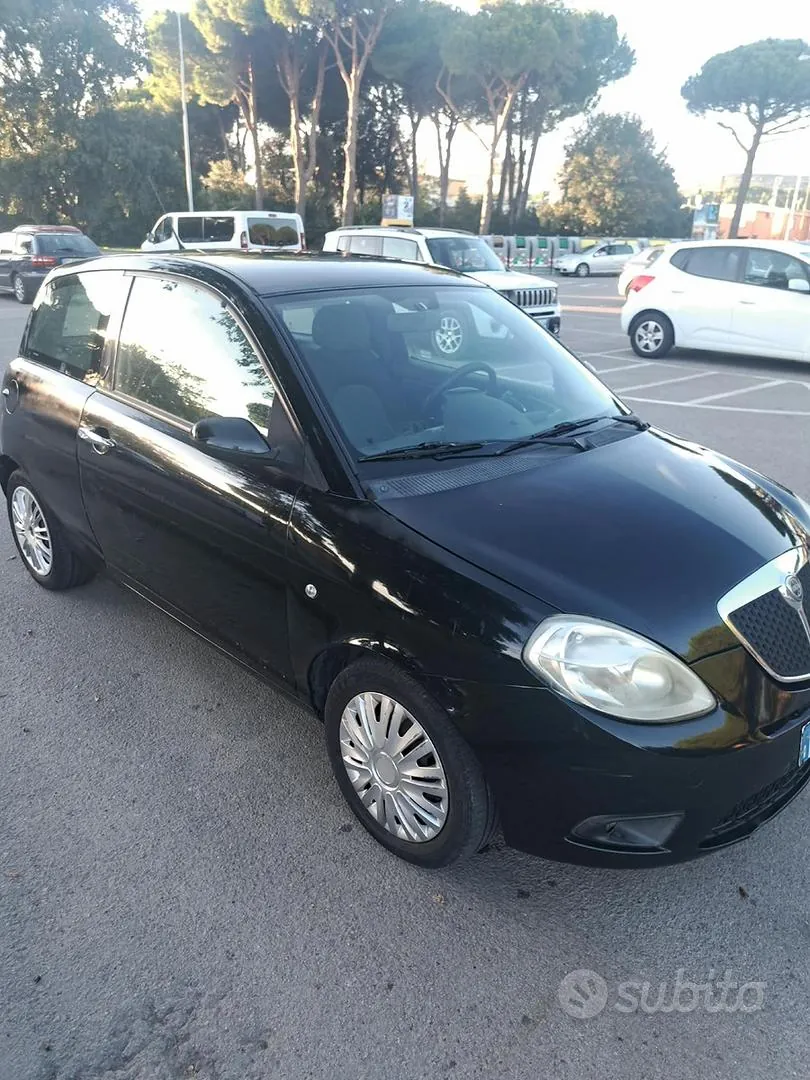 Lancia Ypsilon 2008 photo 4