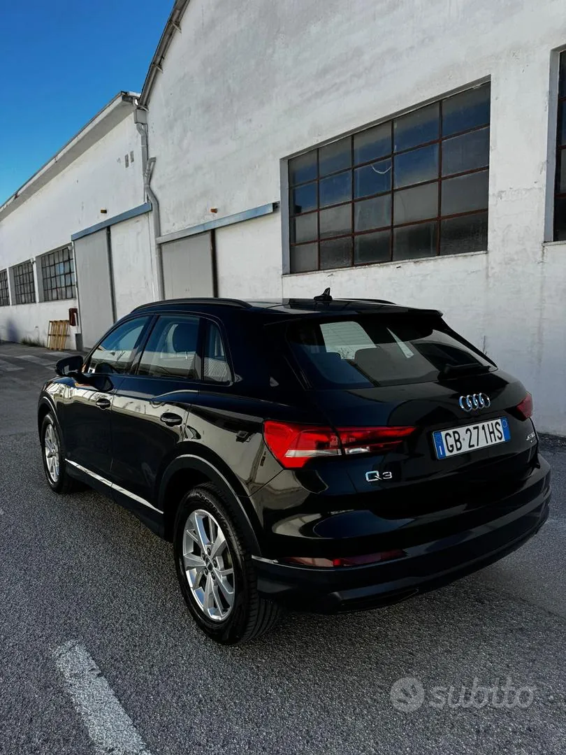 Audi Q3 2019 photo 4