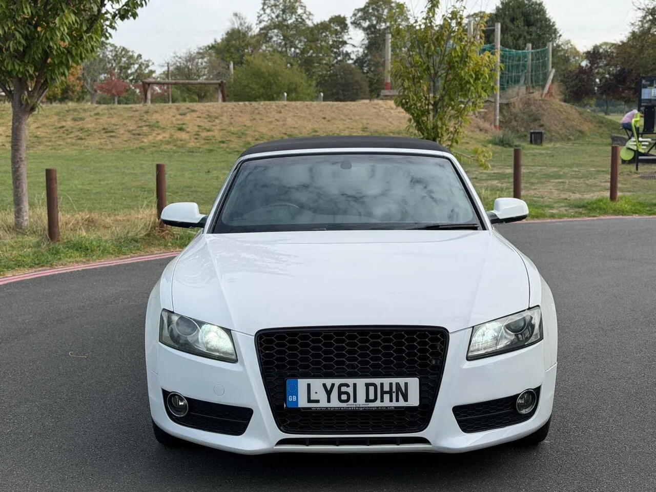 Audi A5 2011 photo 2