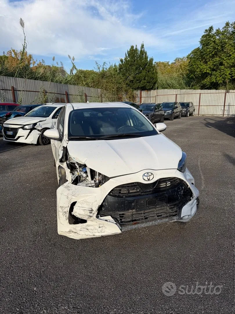 Toyota Yaris 2025 photo 4