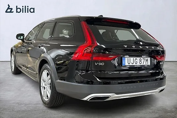 Volvo V90 Cross Country 2019 photo 2