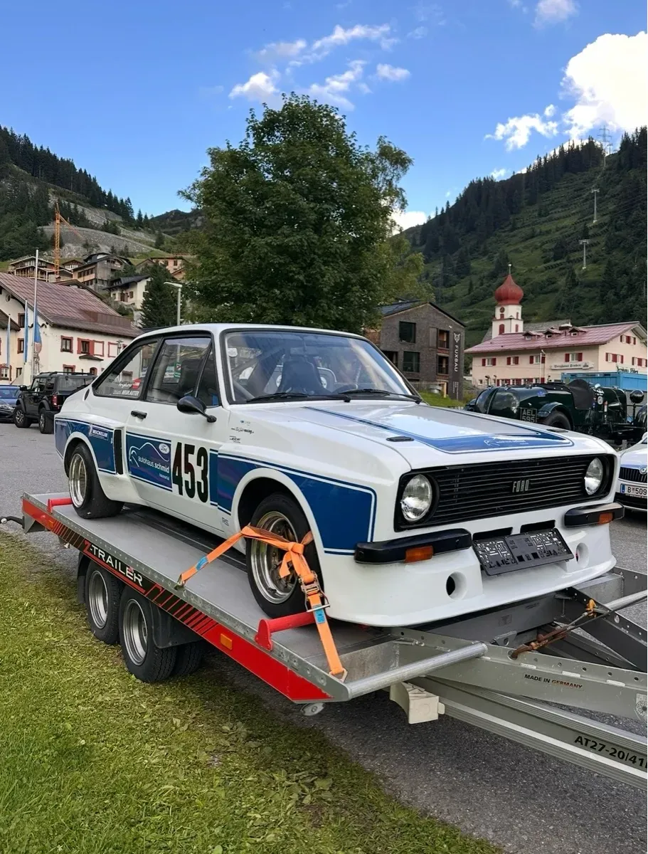 Ford Escort 1976 photo 3