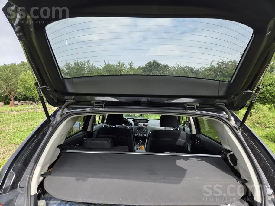 Subaru Xv 2013 photo 4