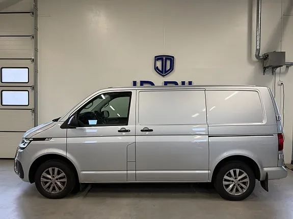 Volkswagen Transporter 2020 photo 2