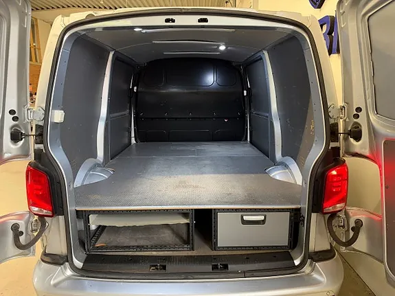 Volkswagen Transporter 2020 photo 4